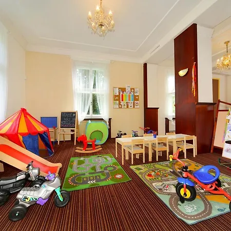 Palace Club Spindleruv Mlyn