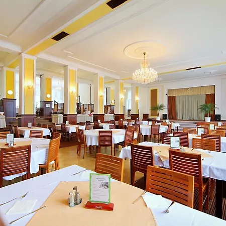 Palace Club 3* Spindleruv Mlyn